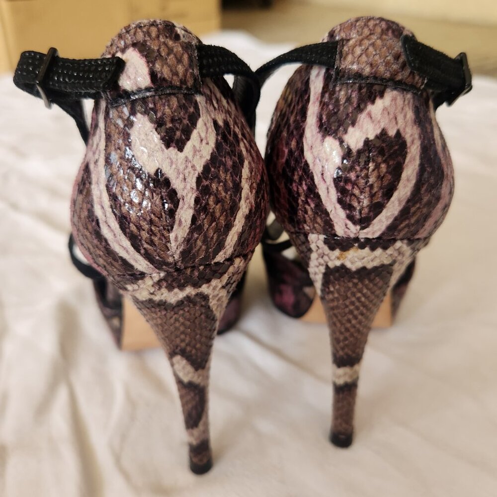 Stuart Weitzman Rare T Strap Python Heels Size 7 - image 3